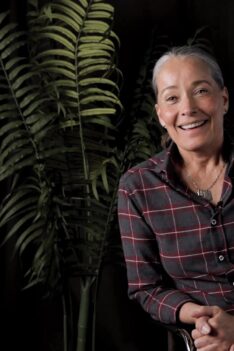 INTE FÖR GAMMAL-TEASER thumbnail 1